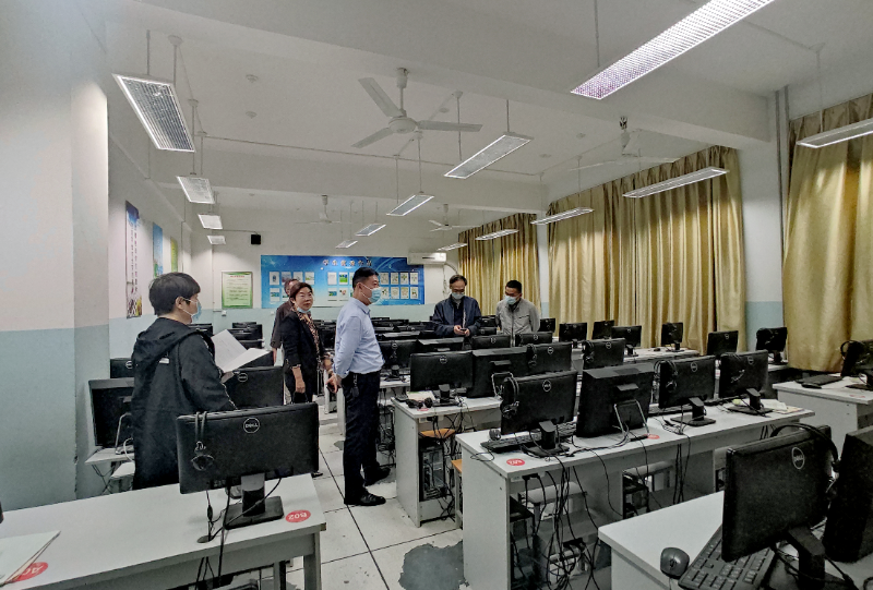 修改實(shí)驗(yàn)學(xué)校驗(yàn)收通過